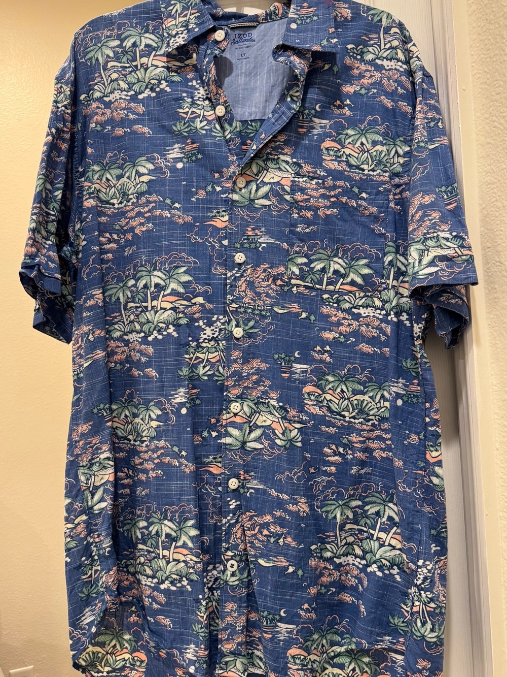 Izod Blue Tropical Print Short-Sleeve Button-Down Shirt